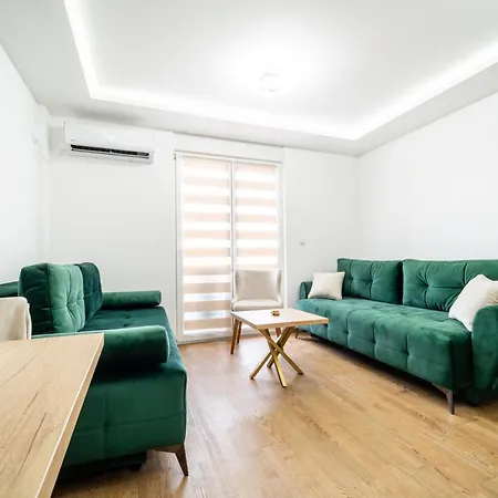 Panorama V Lux * Vrnjacka Banja